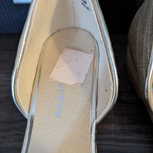 CL by Laundry women's slip on shoes Size 6 - Picture 6 of 6